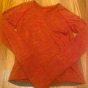 Lululemon long sleeve swiftly tech